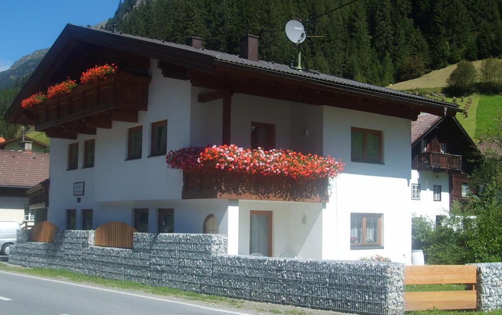 Gasthof Zur Einkehr Sankt Leonhard im Pitztal Exterior foto