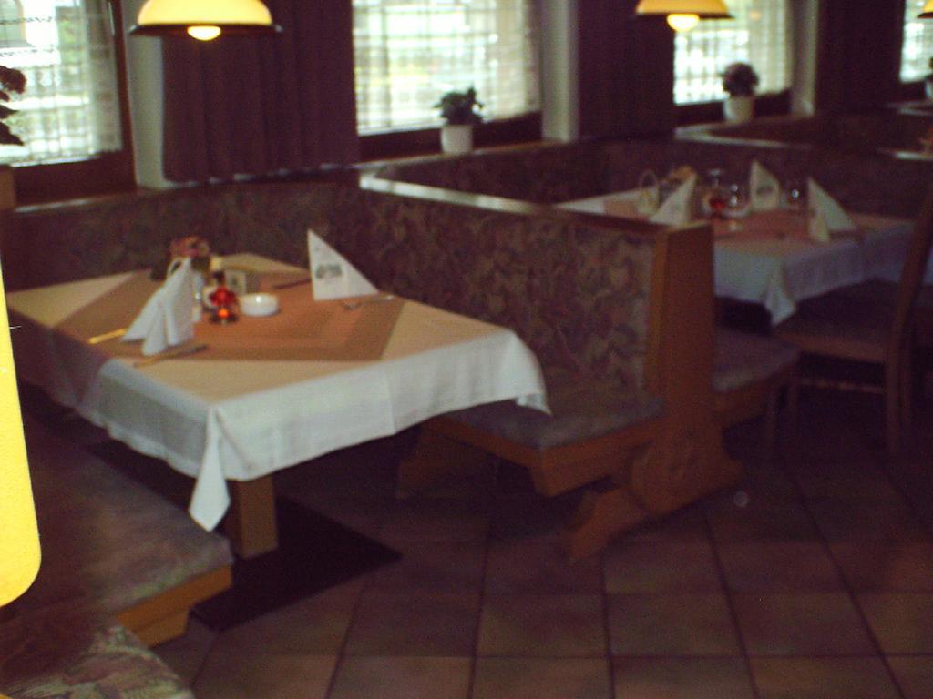 Gasthof Zur Einkehr Sankt Leonhard im Pitztal Exterior foto